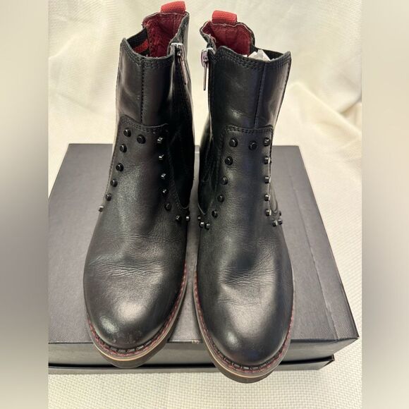 Pikolinos Leatger studded moto heel boots size 6.5 red stitching details biker - Picture 9 of 12